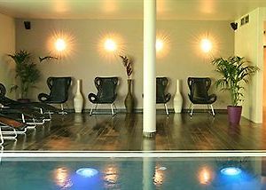 Charme Hôtel et Spa, Montbéliard Sud
